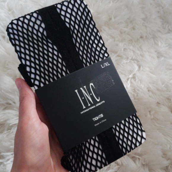 tuxedo fishnet tights